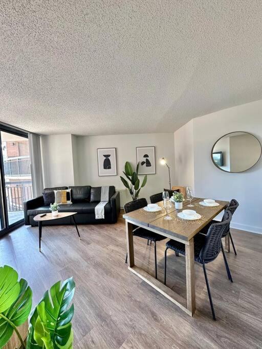 Incredible Apartment With Rooftop In Pentagon City アーリントン エクステリア 写真