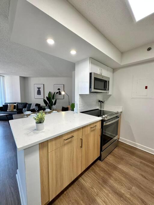 Incredible Apartment With Rooftop In Pentagon City アーリントン エクステリア 写真